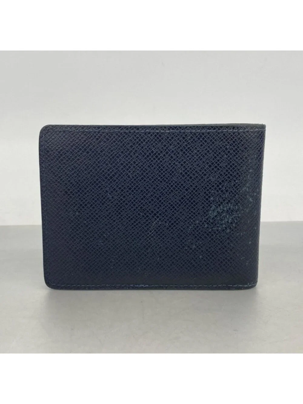 Louis Vuitton Wallet Taiga Portefeuille Multiple Boreal